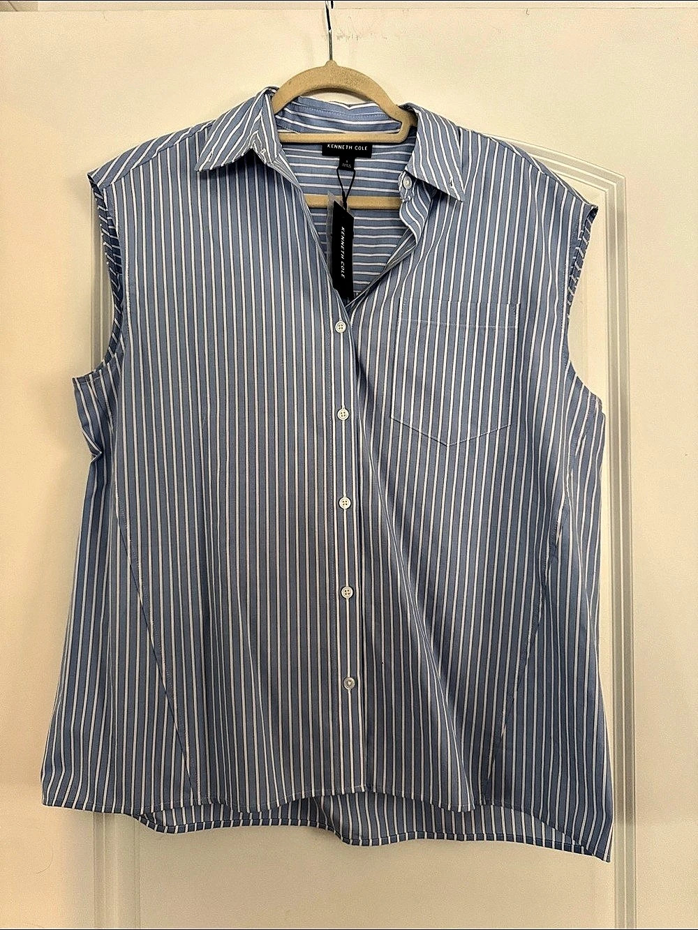 Kenneth Cole Striped Cotton Sleeveless Shirt in Blue & White Size Small N